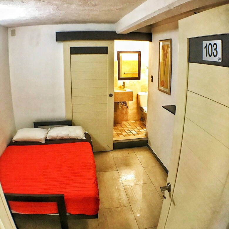 Go Mini Hotel