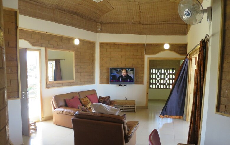 Aparthotel Hypolink Village