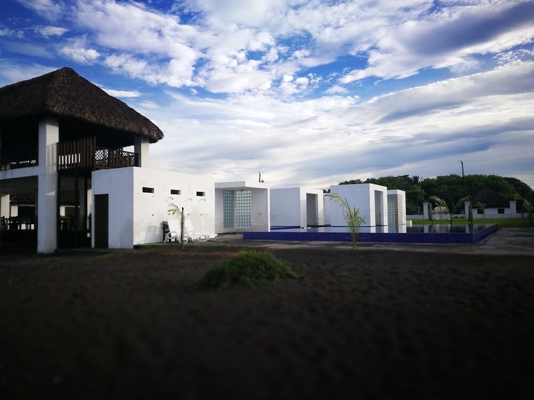 Hotel Maya Jade