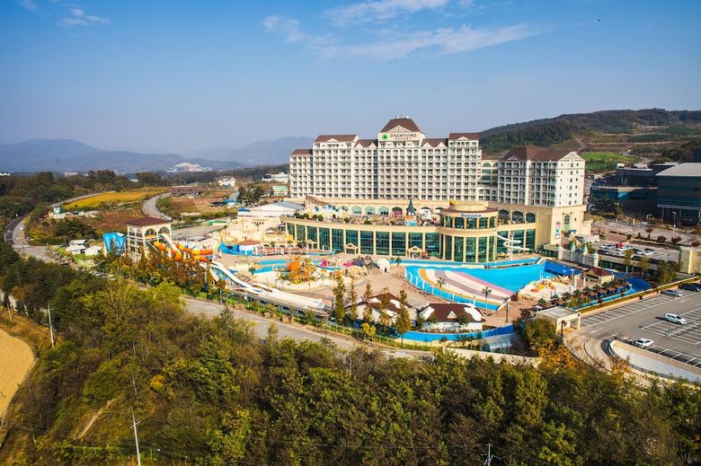 Sono Belle Cheonan (Formerly Daemyung Resort Cheonan)