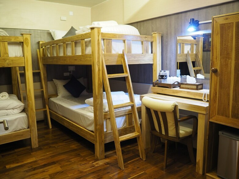 Sleep Walker Hotel Nawarat Bridge