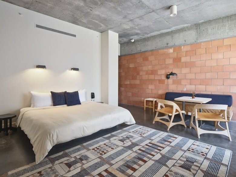 The Carpenter Hotel