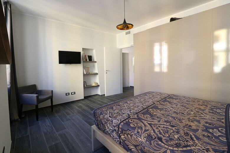 Apartamento Garibaldi, Acropolis, Plage Emplacement Id�al