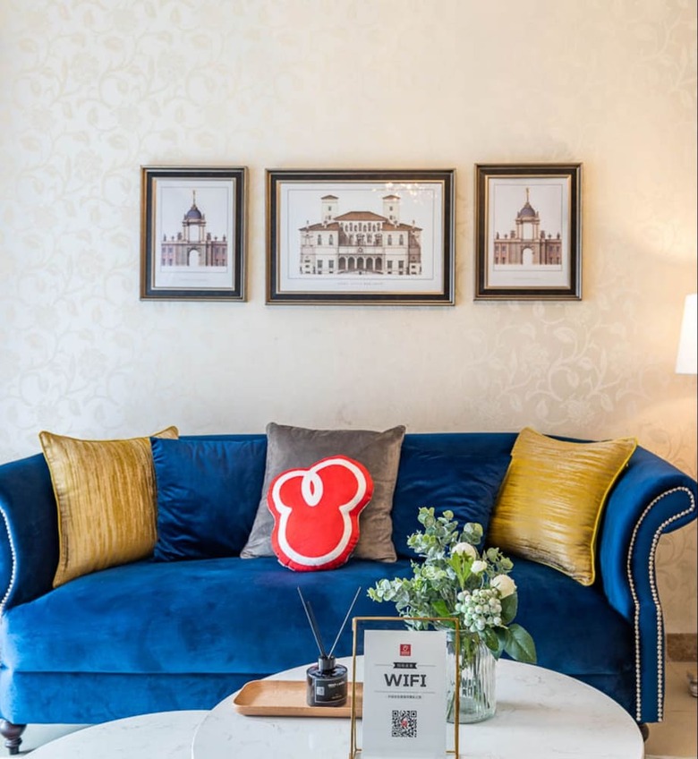 Locals Boutique Apartment Huafa Plaza.1