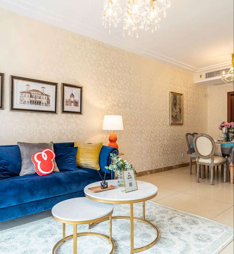 Locals Boutique Apartment Huafa Plaza.1