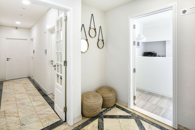 Hotel Jr Studios & Suites (Riu's)
