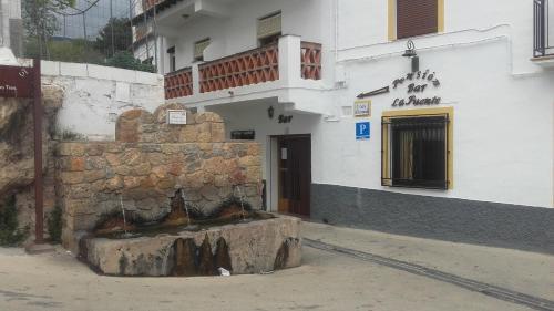Hostal Pensi�n La Fuente