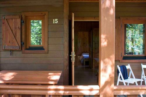 Bungalows C�mping Els Roures