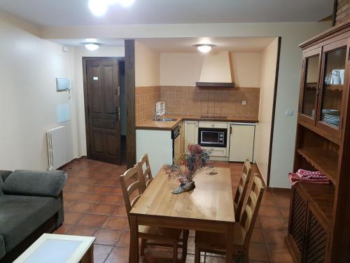 Apartamentos Casa Alcaire