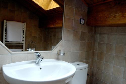 Apartamentos La Borda De Marco