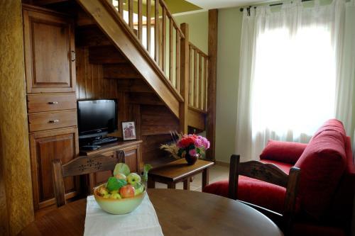 Apartamentos La Borda De Marco