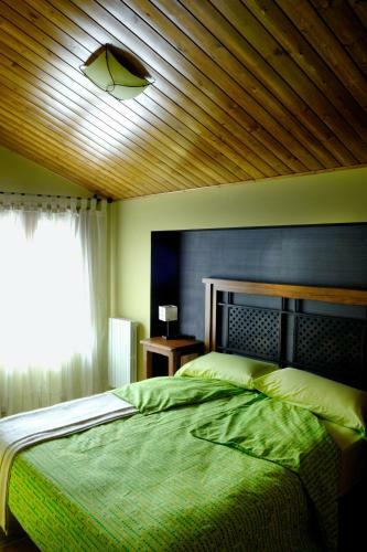 Apartamentos La Borda De Marco