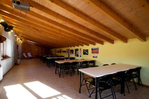 Alberg-casa De Col�nies Ridolaina