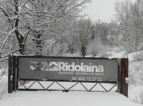 Alberg-casa De Col�nies Ridolaina