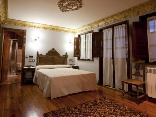 Don Felix Hotel