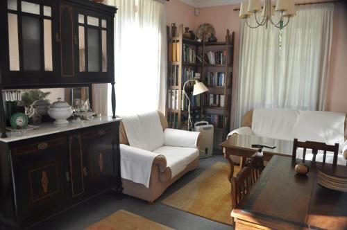 Hostal Alvarella