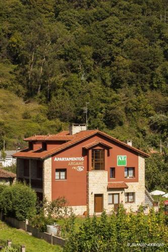 Apartamentos Rurales Argame