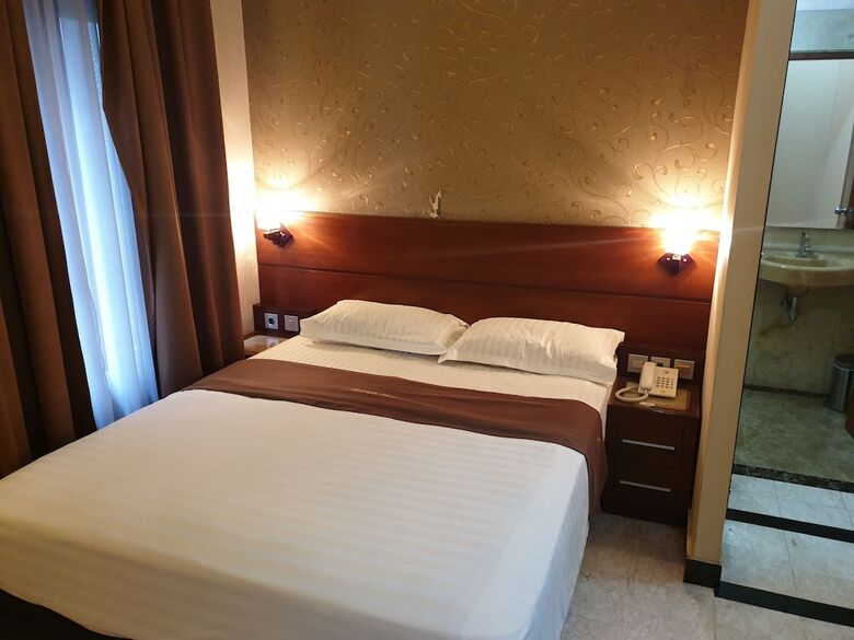 Hotel Omahqu Guest House