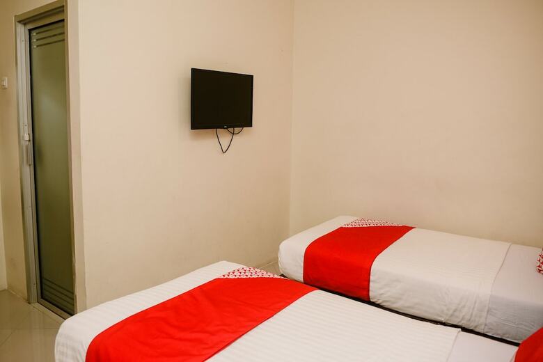 Hostal Oyo 312 Hotel Sukarami