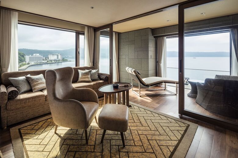 Hotel The Lake Suite Ko No Sumika