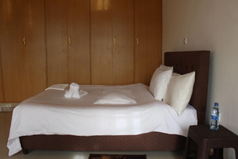 Hotel Salient Home Stay