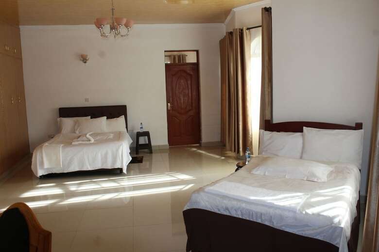 Hotel Salient Home Stay