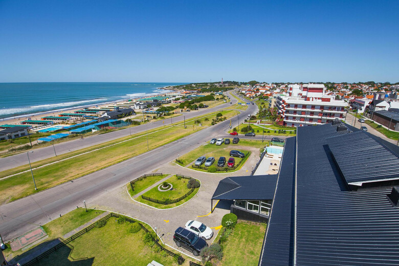 Hotel Aatrac