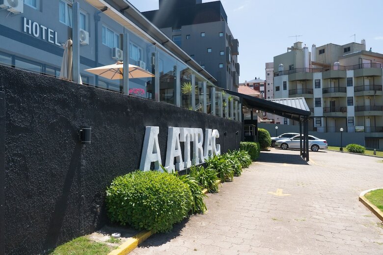 Hotel Aatrac