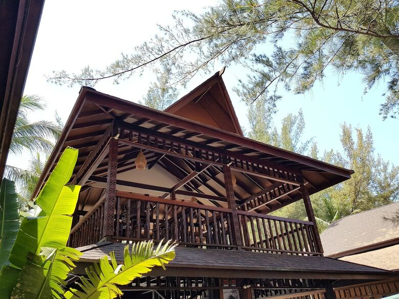 Hotel Sutera @ Mantanani Island Resort & Spa