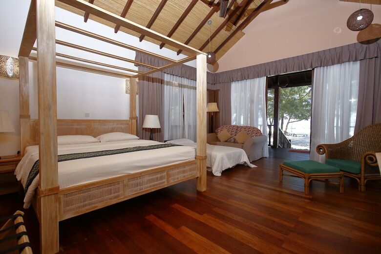 Hotel Sutera @ Mantanani Island Resort & Spa