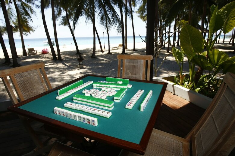 Hotel Sutera @ Mantanani Island Resort & Spa