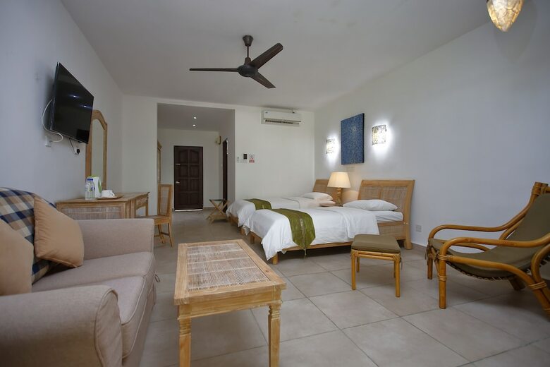 Hotel Sutera @ Mantanani Island Resort & Spa