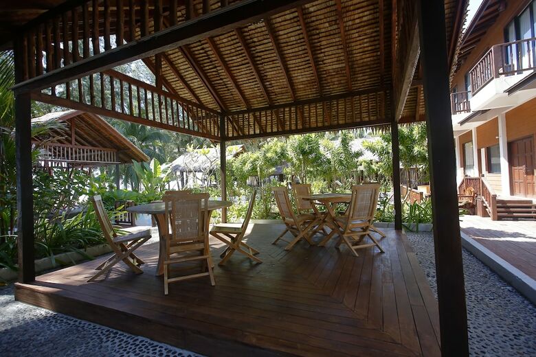 Hotel Sutera @ Mantanani Island Resort & Spa