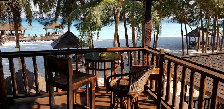 Hotel Sutera @ Mantanani Island Resort & Spa