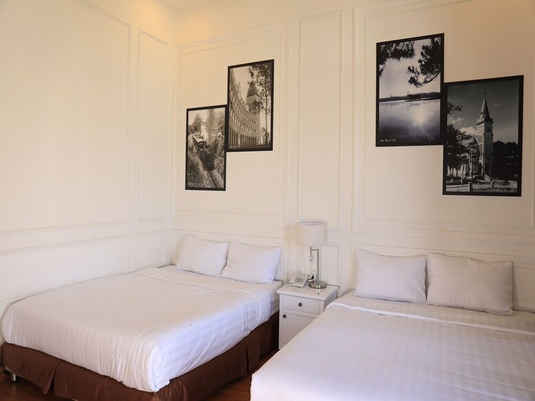 Tea Leaf Hotel 2