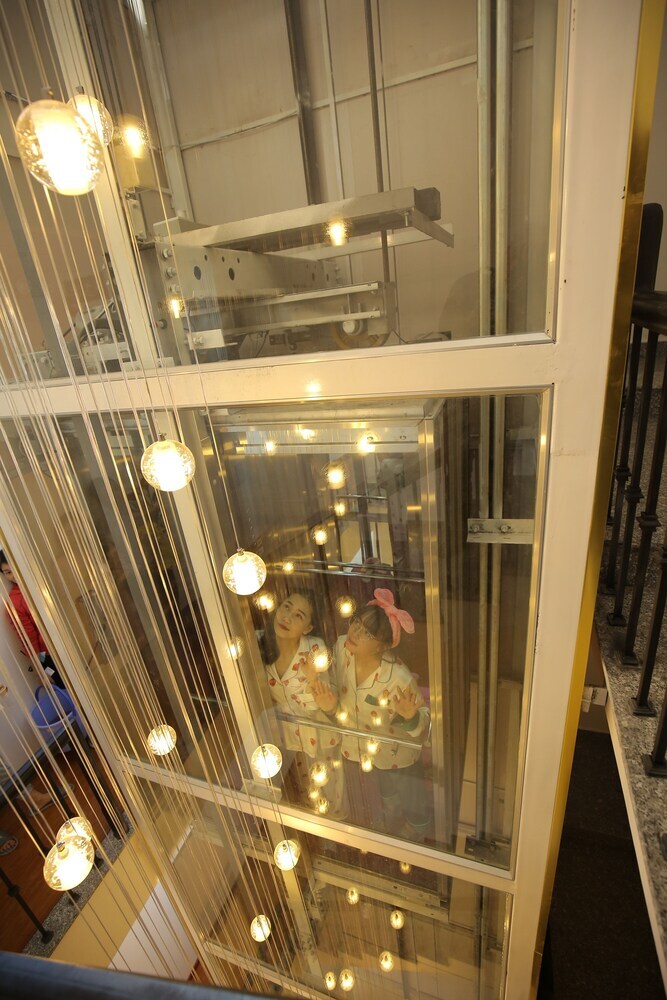 Tea Leaf Hotel 2
