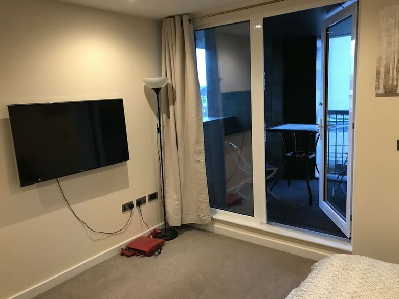 Chelmsford Service Apartment