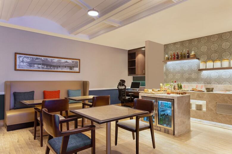 Hotel Four Points By Sheraton Kochi Infopark