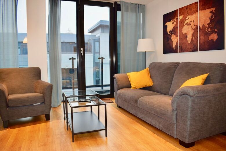 3 Bedroom Apartment In Dublin Docklands