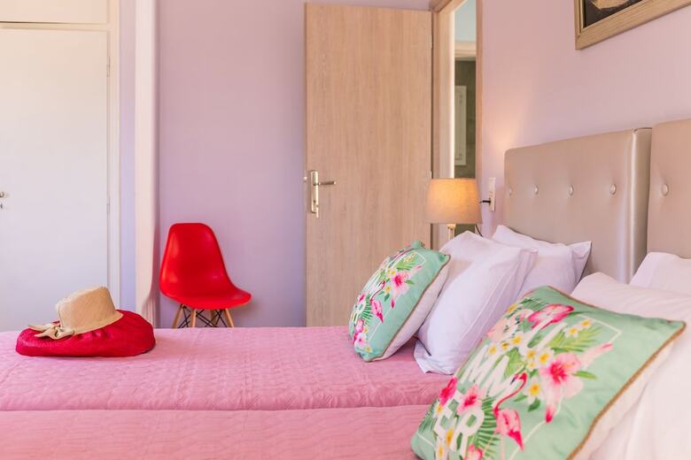 Lamda Apartments 2 By Konnect