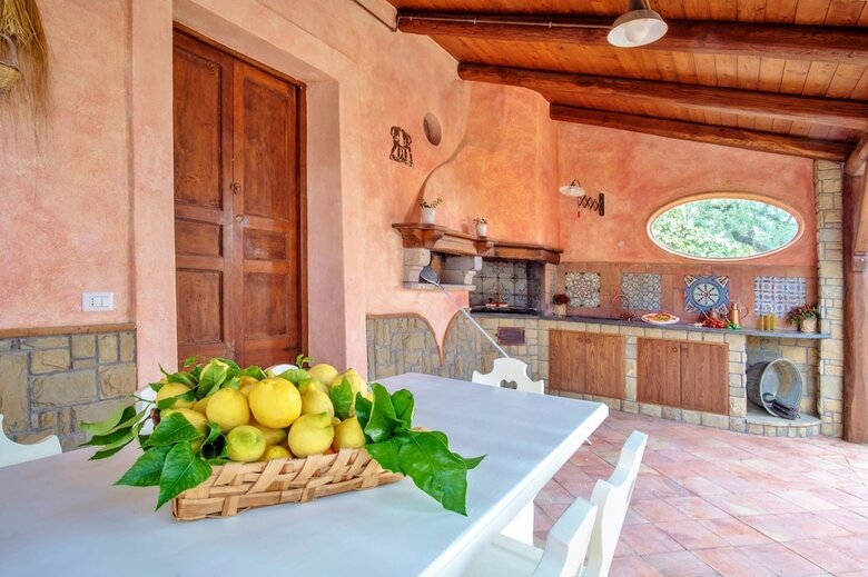 Villa Marika