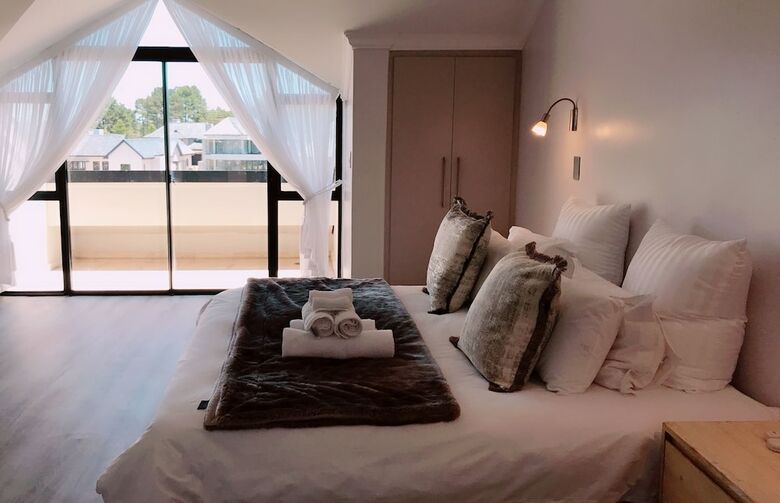 Pearl Valley Golf Lodge