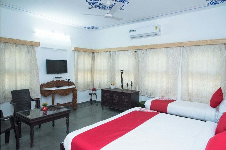 Hotel Gadh Ganesh Homestay
