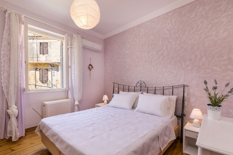 Ilia Old Town Apartment By Konnect