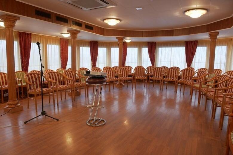 Hotel Petr Perviy