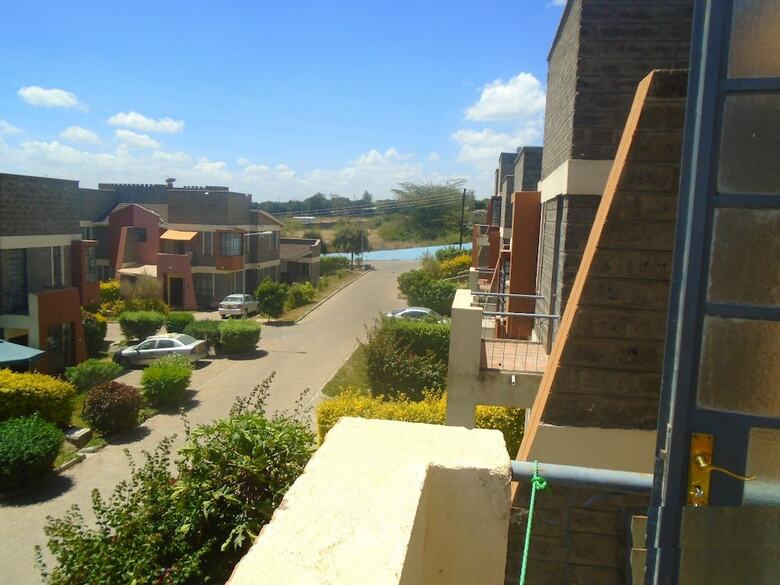 Private Home 4 Bedrooms 4.5 Bathrooms