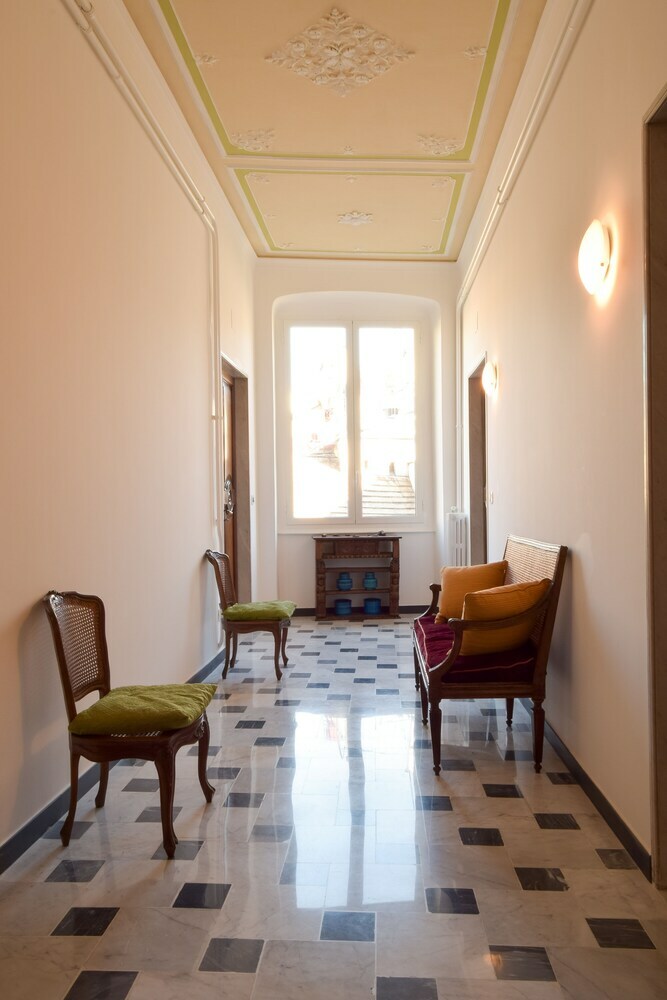 Apartamentos Le Scale Di Genova