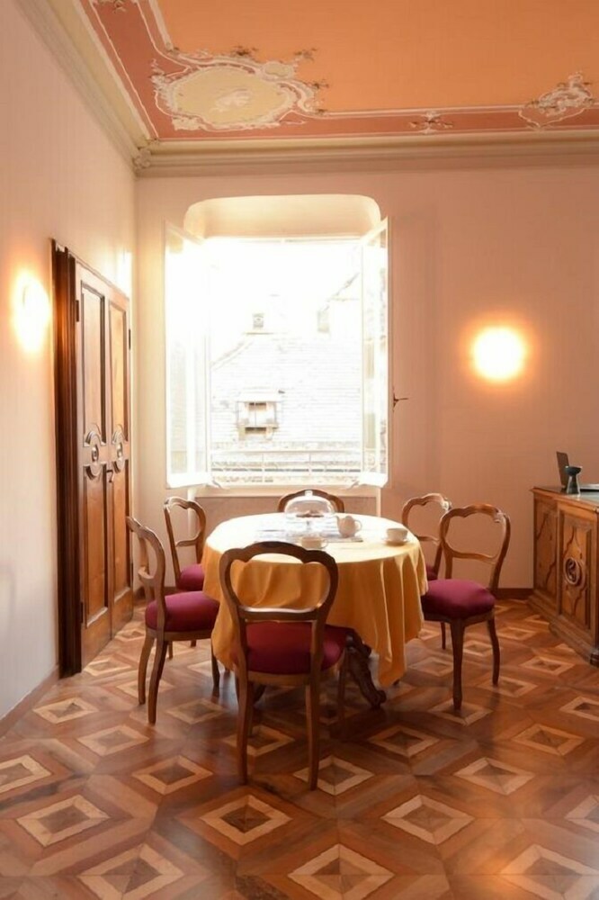 Apartamentos Le Scale Di Genova