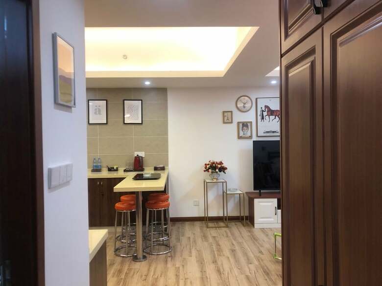 Nanjing Weibao Home Apartment