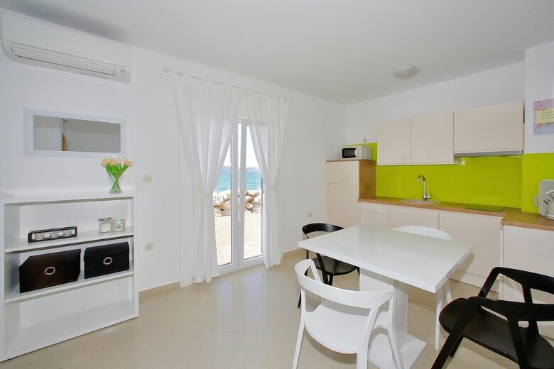Apartments Nina